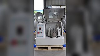 Uma máquina, quatro frascos, preparação de amostras mais eficiente.